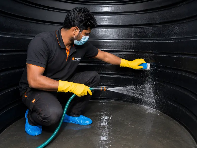 Water tank cleaning services in Aligarh by Snappo